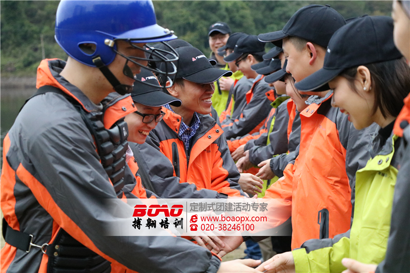 广州拓展培训公司如何在激烈的竞争市场中站稳脚跟