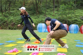 广州拓展训练打造钢铁之师